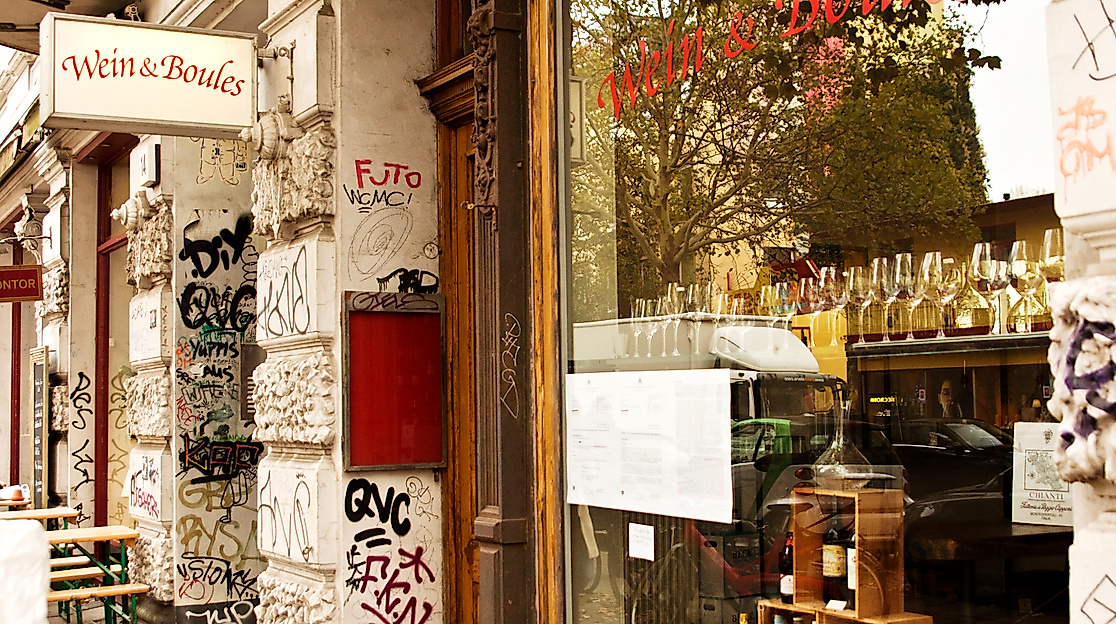 weinboules_front2_c-2018_tschreiber