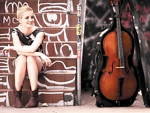CelloMara Klangmagie am Cello: CelloMara berührt, überrascht und inspiriert