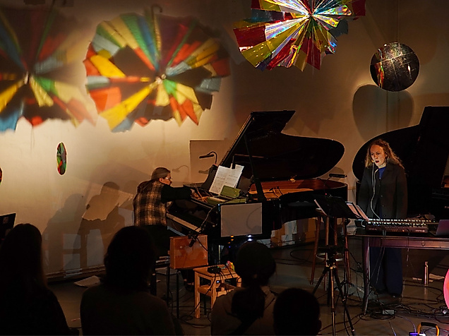 poi-tonali-ensemble-kiosk-(c)tonali-saal-ggmbh-web--2500x1500