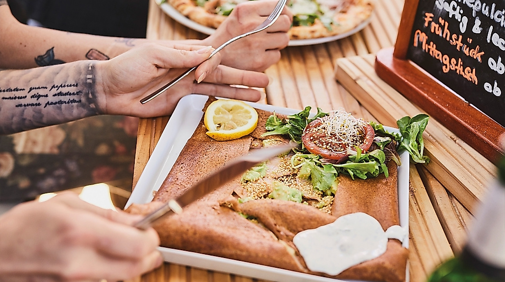 karo-beach-strandbar-an-der-rindermarkthalle_essen_ii_c-karo-beach