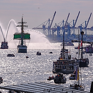 Auslaufparade Seute Deern