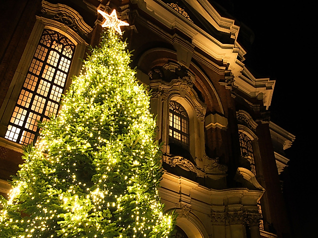 weihnachtsmarkt-st-michaelis_c-peter-vette