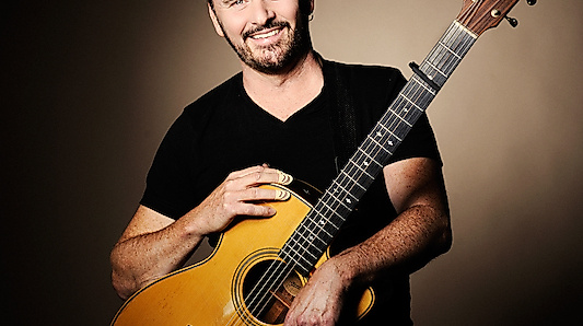 Dave Goodman – Godfather of Fingerstyle Guitar und Meister an der Blues Gitarre