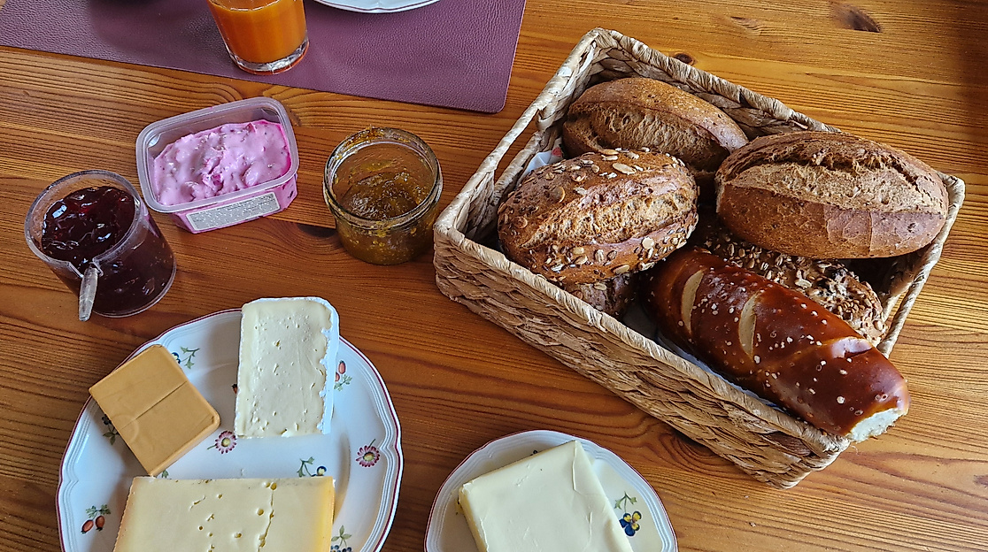 Klön-Frühstück auf dem Rockenhof