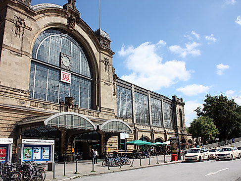 Bahnhof Dammtor