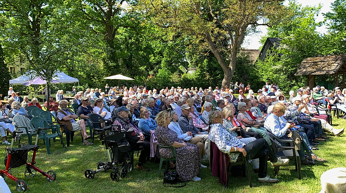 Jazzfrühschoppen im Heidbarghofgarten