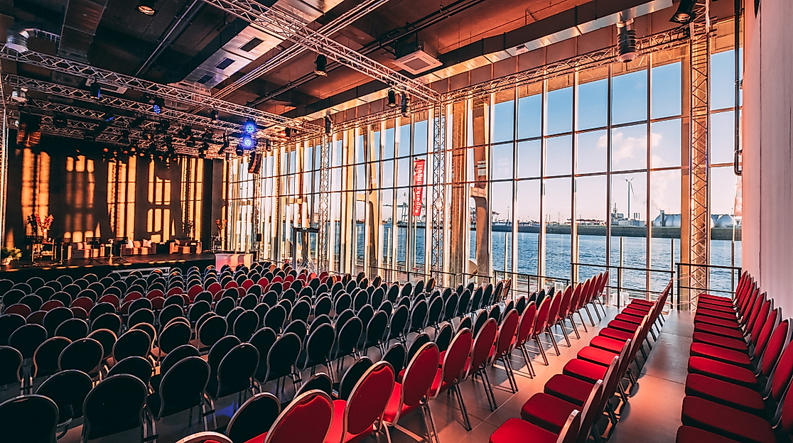 opernloft-saal-at-silke-heyer