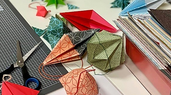 3D Blume aus Origami Papier basteln