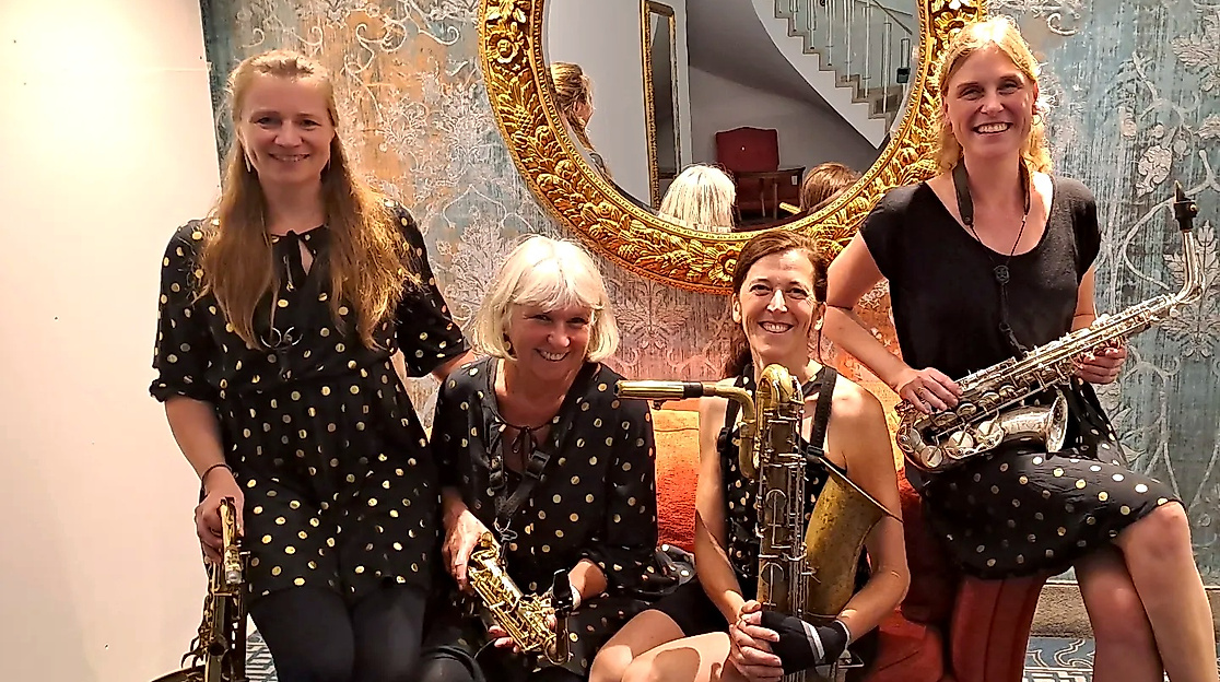 Und wenn das vierte Lichtlein brennt....weihnachtliches Konzert mit Frollein Sax