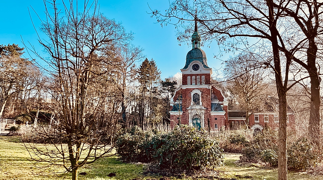 Lutherkirche im Frühjahr