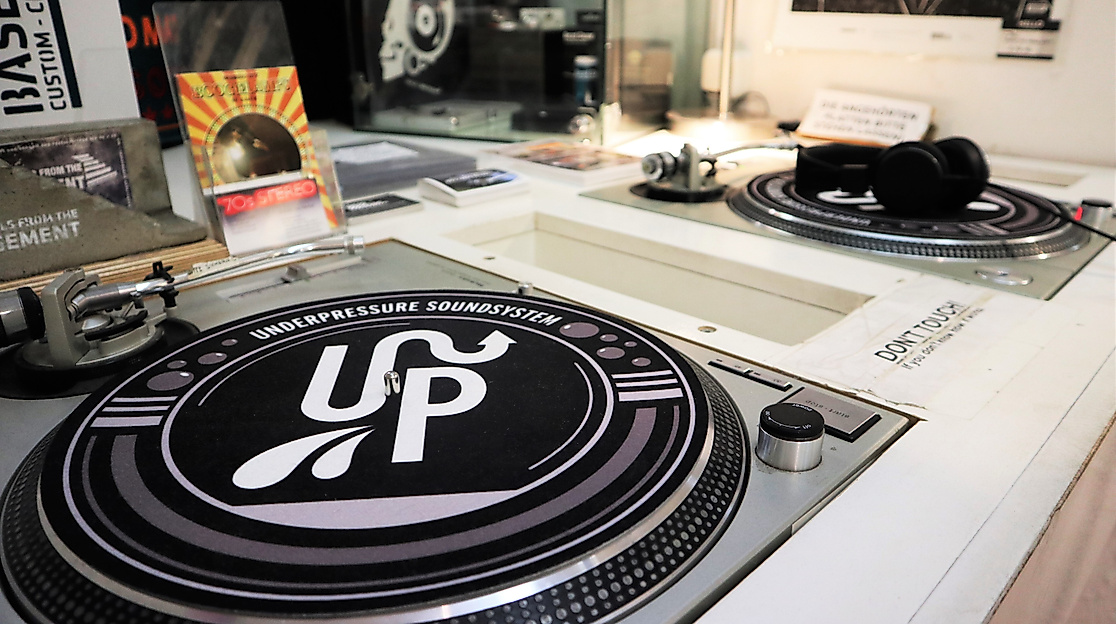 underpressure_plattenladen_c-underpressure_01