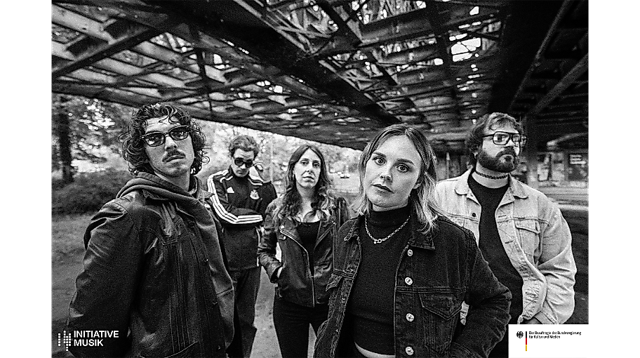 The Dharma Chain - Support: Z.U.G