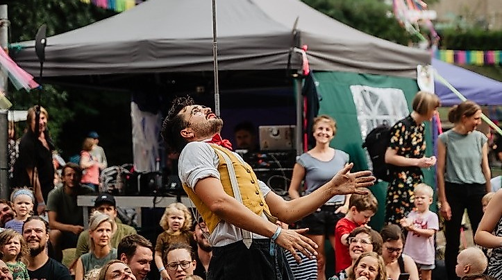 HP_WANDELBÜHNE_Der Stuhlgang