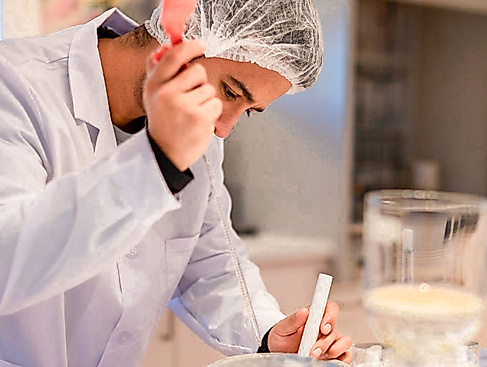 Herstellung von Tees, Ölen und Salben