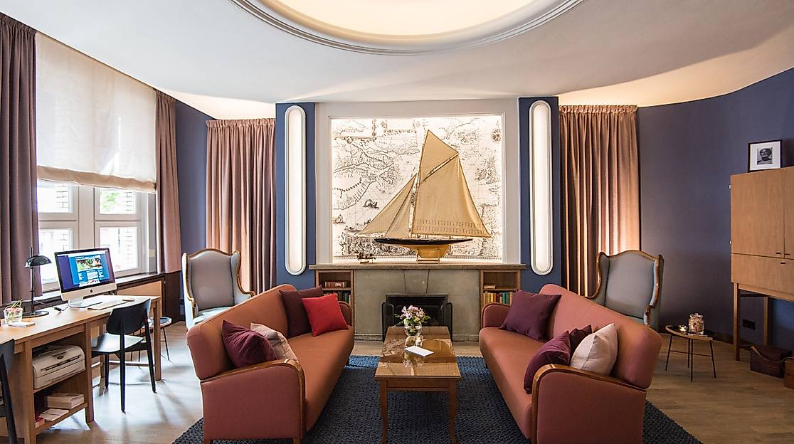 Hotel Stella Maris Hamburg: Fireplace lounge