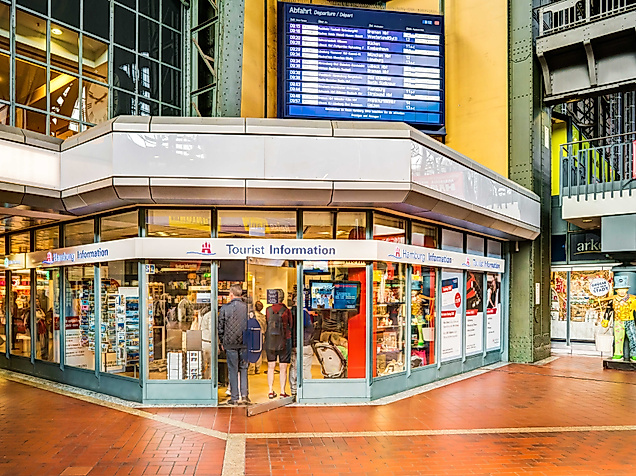 Touristinformation im Hamburger Hauptbahnhof