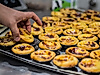 pasteis-de-nata_portugiesisch_c-unsplash-felix-kolthoff