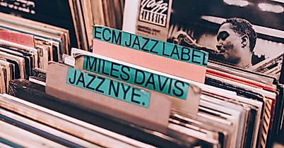 jazz-schallplatten_c-florencia-viadana-f7w1qp62psq-unsplash