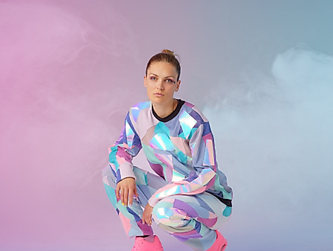 Lia Blue - Support: Juvil