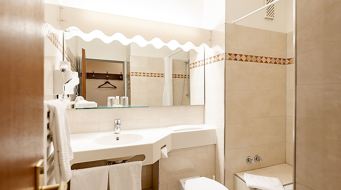 Hotel Helgoland Hamburg: Bad Beispiel