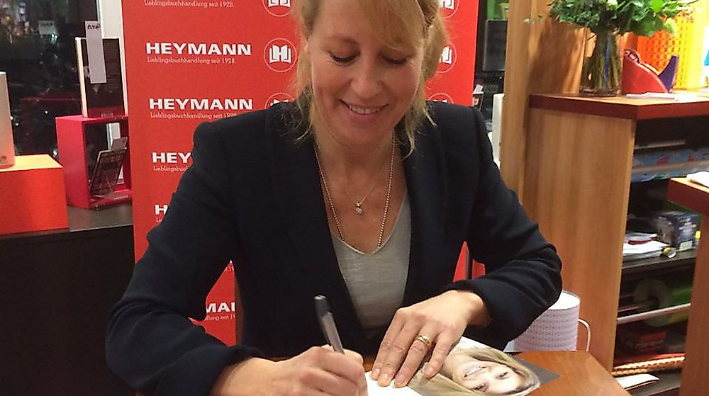 Anne Gesthuysen in der Buchhandlung HEYMANN in Eimsbuettel