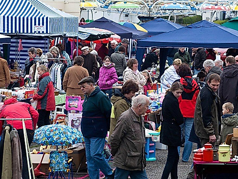Flohmarkt Feuerwehr Haffkrug