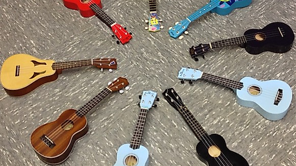 Ukulelen-Kurs für Anfänger(innen) im Alter von 7 bis 77