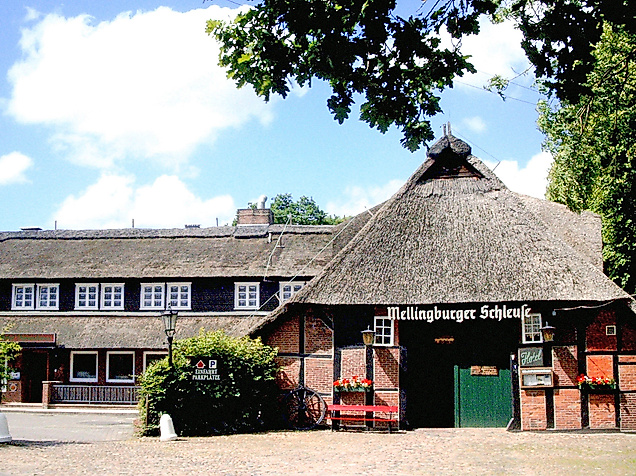 Hotel Mellingburger Schleuse Hamburg: Außenansicht