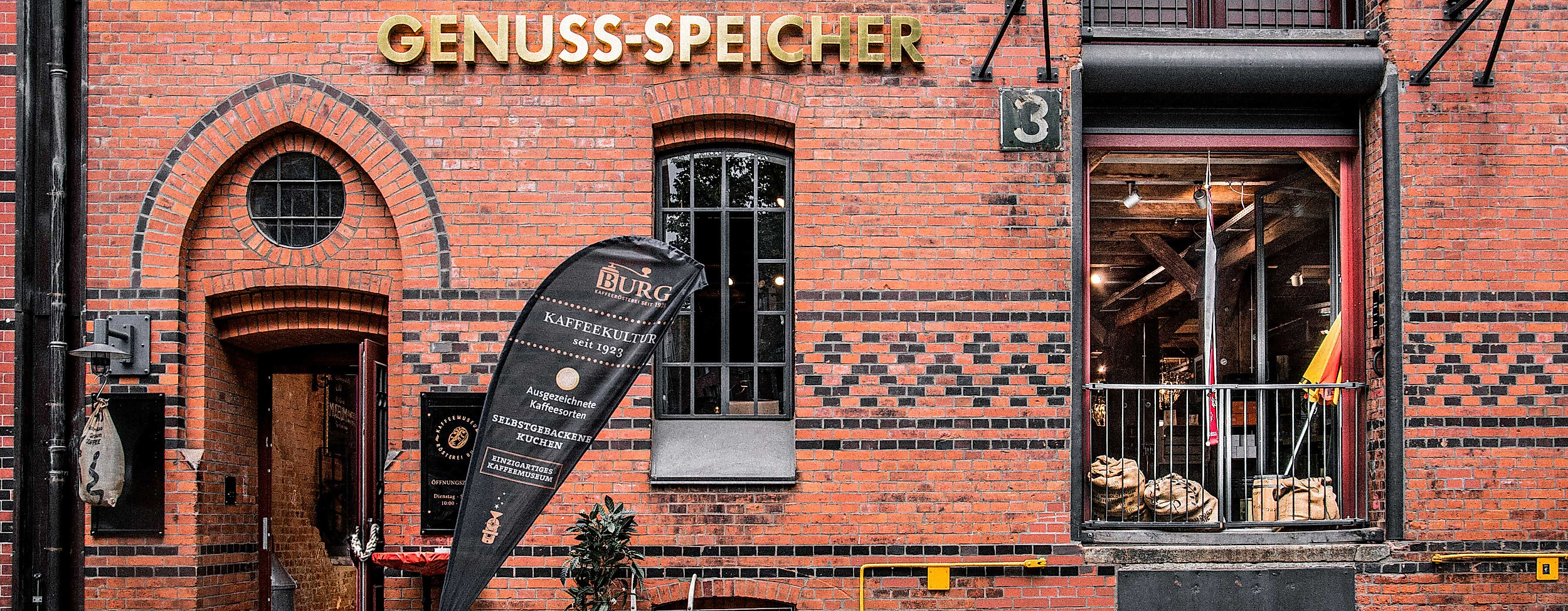 web-l-kaffeemuseum-genussspeicher-aussenansicht-c-mediaserver-kaffeemuseum-burg