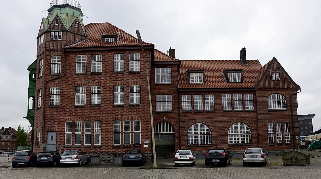 Schuppen 52