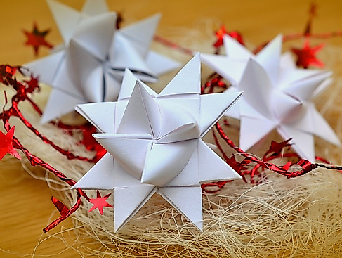 Pixabay_congerdesign_Fröbelsterne_star-563097_960_720