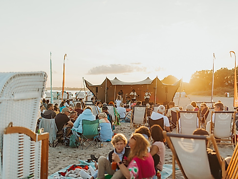 Musik im Strandkorb Pelzerhaken 2023 Überblick © TALB Joelle Dörnath