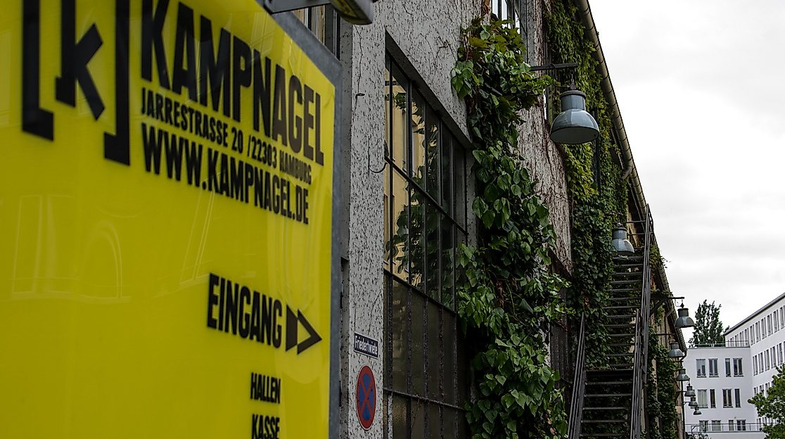 Treffpunkt: Kampnagel (Foyer)