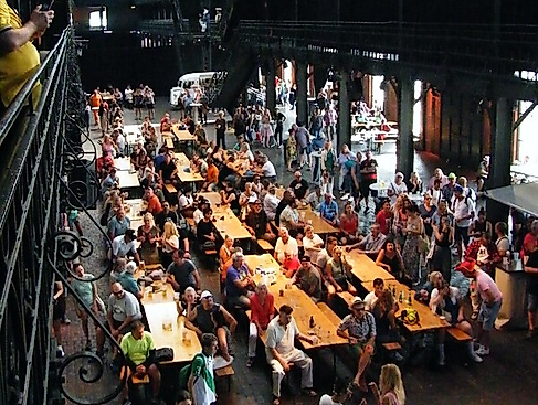 Per Rad zum Rock auf dem Fischmarkt