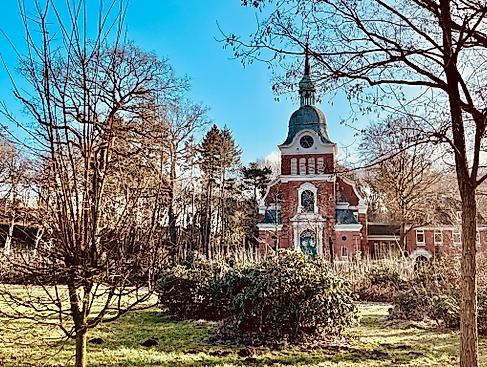 Lutherkirche im Frühjahr