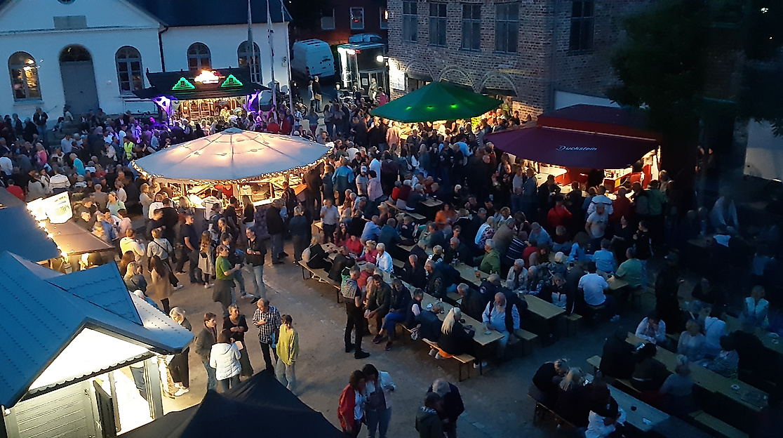 28. Möllner Weinfest