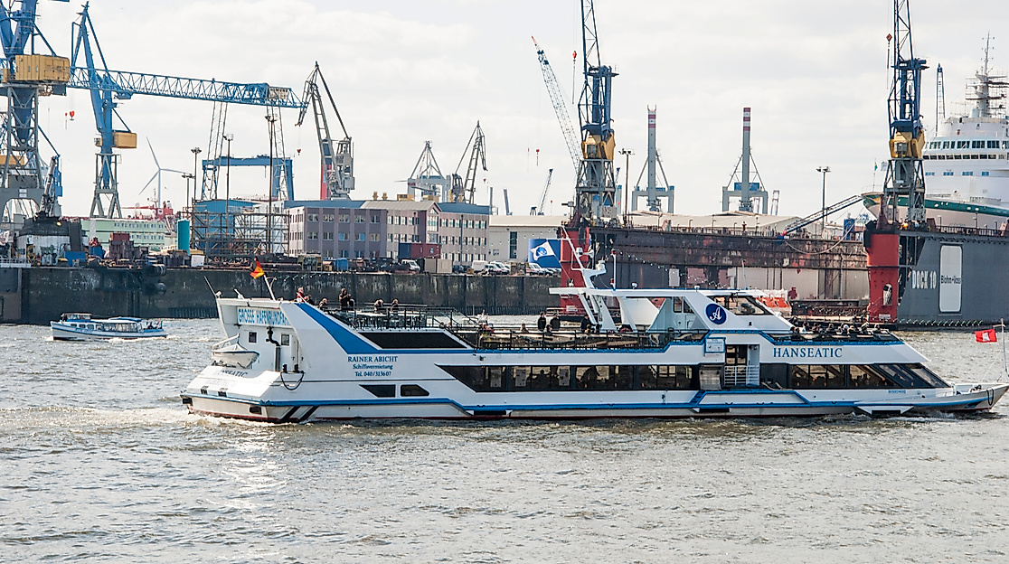 Fahrgastschiff MS HANSEATIC