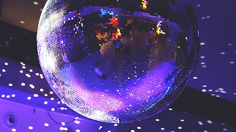 Louise tanzt - Ü50 Disco