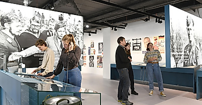 6 Schmidt Demokratie leben