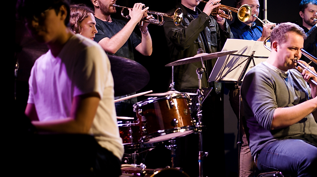 YO!JAZZ SUNDAY SPECIAL (SWING/BIGBAND/FUSION)