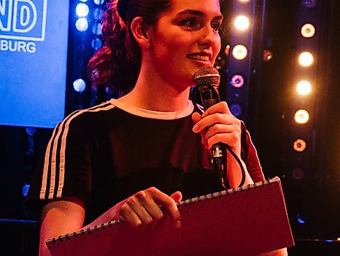 POETRY SLAM EIMSBÜTTEL  Jeden 1. Montag im Monat