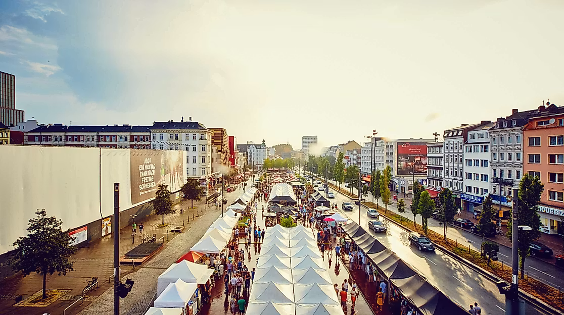 Spielbudenplatz