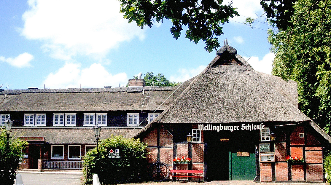 Hotel Mellingburger Schleuse Hamburg: Außenansicht