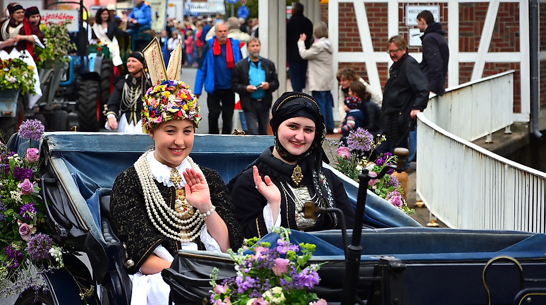 altes-land_bluetenfest_c-rockerrecords-tim-kahl_1