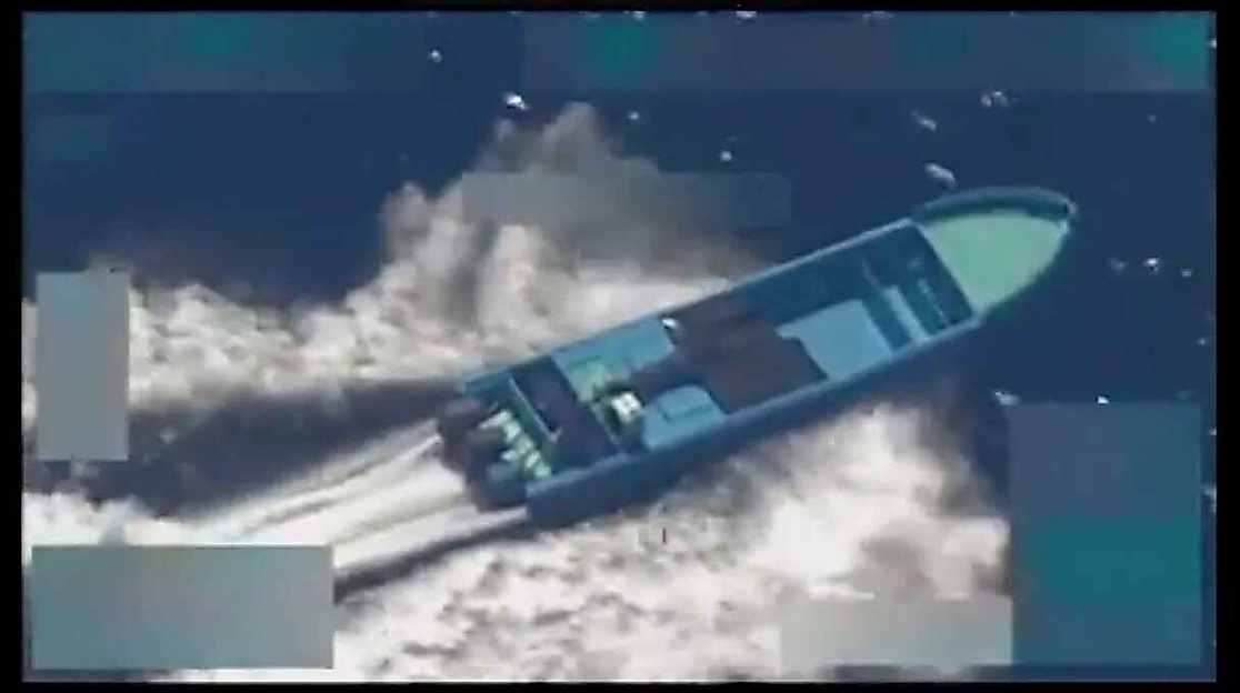 Mutmaßliches Drogenboot im Pazifik