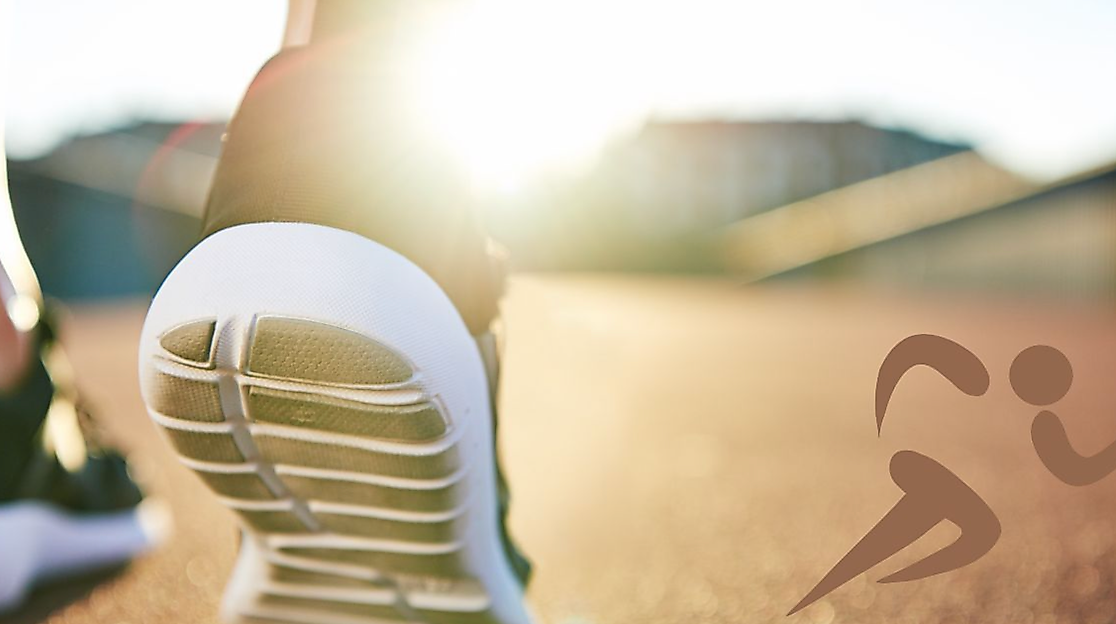 Laufschuh im Sonnenlicht
