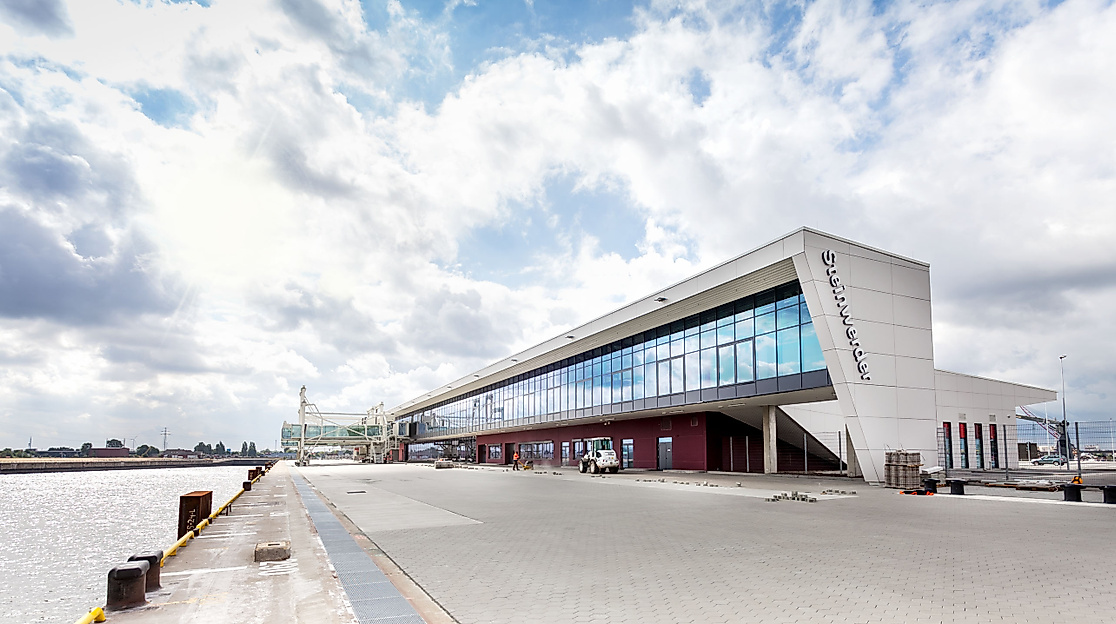 Cruise Center Steinwerder