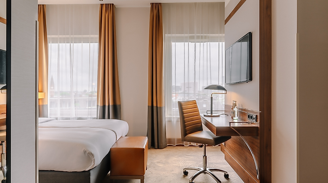 Hotel Reichshof Hamburg