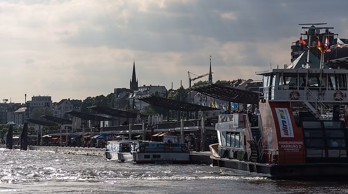 St. Pauli Landungsbrücken