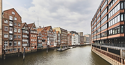 historische-strassen_deichstrasse-nikolaifleet_c-2018-julia-schwendner-1